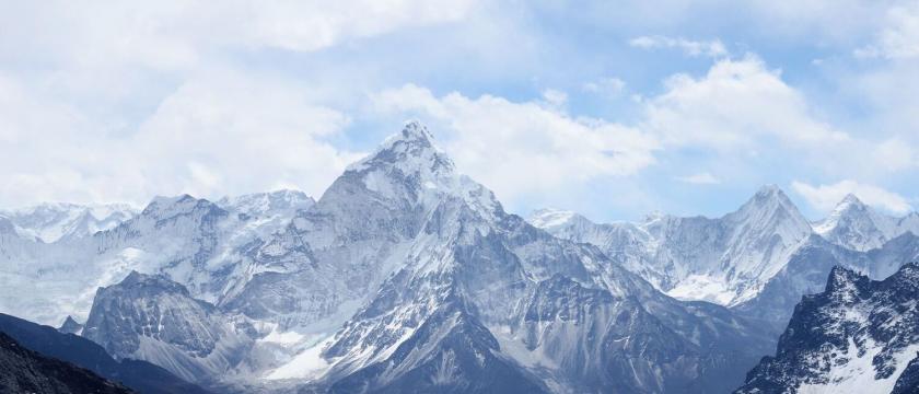 【経営幹部候補】M&A仲介業界10冠・共に、世界最高峰へ。