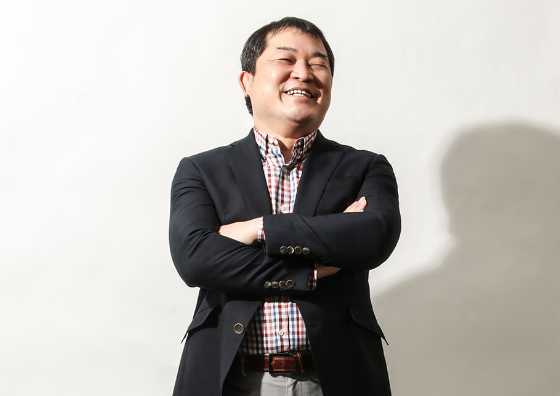 加藤 篤 氏