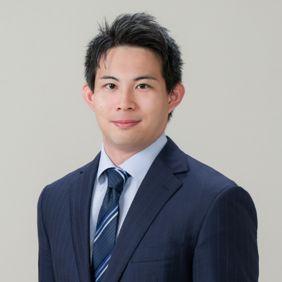 岡崎 恭直 氏